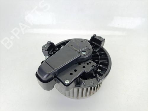 Used Heater blower motor TOYOTA YARIS (_P13_) 1.4 D (NLP130_, NLP130) (90 hp) 25878754