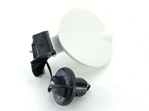 fuel-flap-fiat-500-312_-2007-32988849 main image