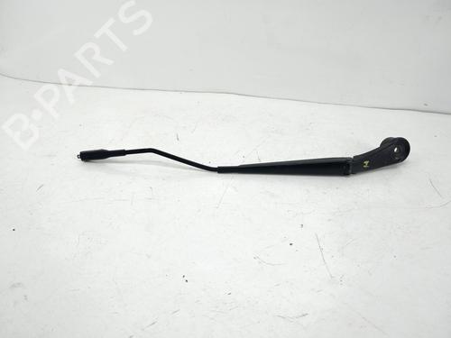 Used Front windshield wiper arm Front windshield wiper arm FORD TRANSIT CONNECT V408 Box Body/MPV 1.5 EcoBlue (101 hp) 39531274 39531274