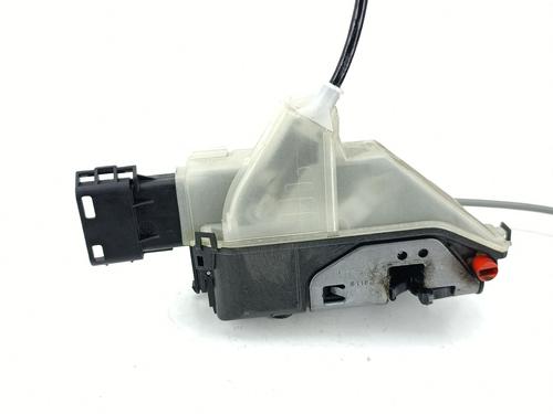 Rear right lock CITROËN C4 CACTUS 1.2 PureTech 130 9819038880