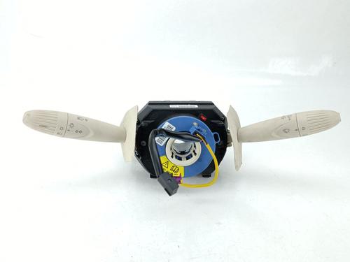 Used Switch Switch FIAT 500 (312_) 1.0 Mild Hybrid (312.AYD1B) (69 hp) 32988838 32988838