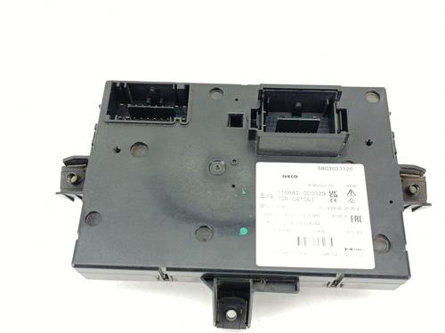 Used Fuse box Fuse box IVECO DAILY VI Van 35S16, 35C16, 40C16, 50C16, 70C16 (160 hp) 34556003 34556003