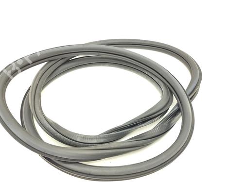 Used Rubber door seal VW T-ROC (A11, D11) 1.5 TSI (150 hp) 29449801