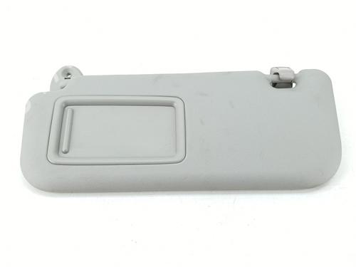 Used Left sun visor Left sun visor TOYOTA YARIS (_P21_, _PA1_, _PH1_) 1.5 Hybrid (MXPH10, MXPH11) (116 hp) 39613408 39613408