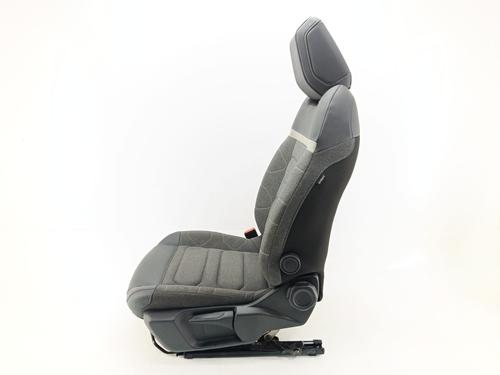 Left front seat CITROËN C4 III (BA_, BB_, BC_) 1.2 PureTech 130 (BAHNSA, BAHNSB) | BP31863433C15