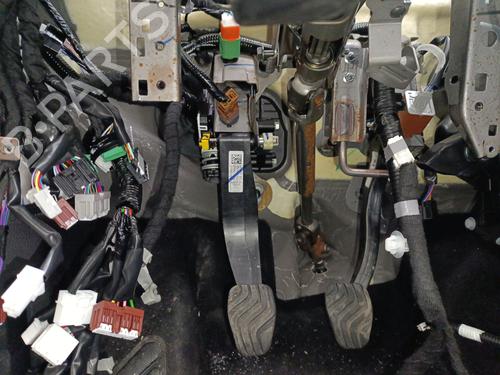 Used Clutch pedal NISSAN QASHQAI III (J12) 1.3 DIG-T (140 hp) 27151843