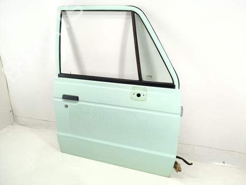 Used Right front door HYUNDAI GALLOPER II (JK-01) 2.5 TD intercooler (99 hp) 31307081