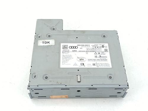 Used Radio Radio AUDI A3 Sportback (8YA, 8YF) 35 TFSI Mild Hybrid (150 hp) 33936902 33936902