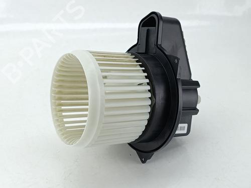 Used Heater blower motor Heater blower motor FIAT 500 (312_) 1.0 Mild Hybrid (312.AYD1B) (69 hp) 32988836 32988836