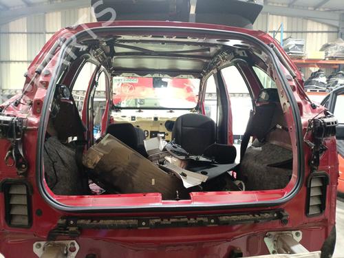 Gummiliste OPEL CROSSLAND X / CROSSLAND (P17, P2QO) 1.2 (75) (110 hp) 31882591