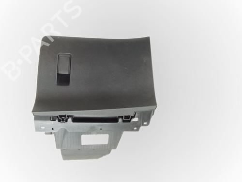 Used Glove box Glove box 37464643 37464643