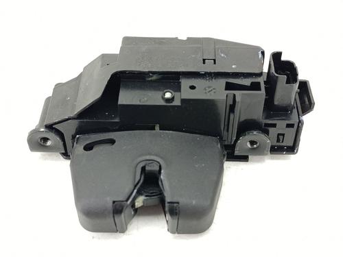 Used Tailgate lock Tailgate lock CITROËN C4 III (BA_, BB_, BC_) 1.2 PureTech 130 (BAHNSA, BAHNSB) (130 hp) 40595620 40595620