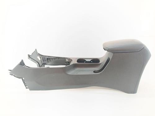 Used Middle console Middle console HYUNDAI i30 (PDE, PD, PDEN) 2.0 N (275 hp) 33168644 33168644