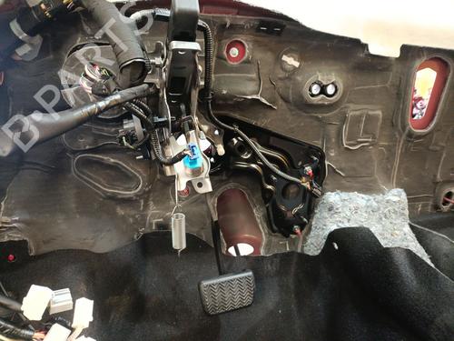 Used Break pedal Break pedal 39609591 39609591