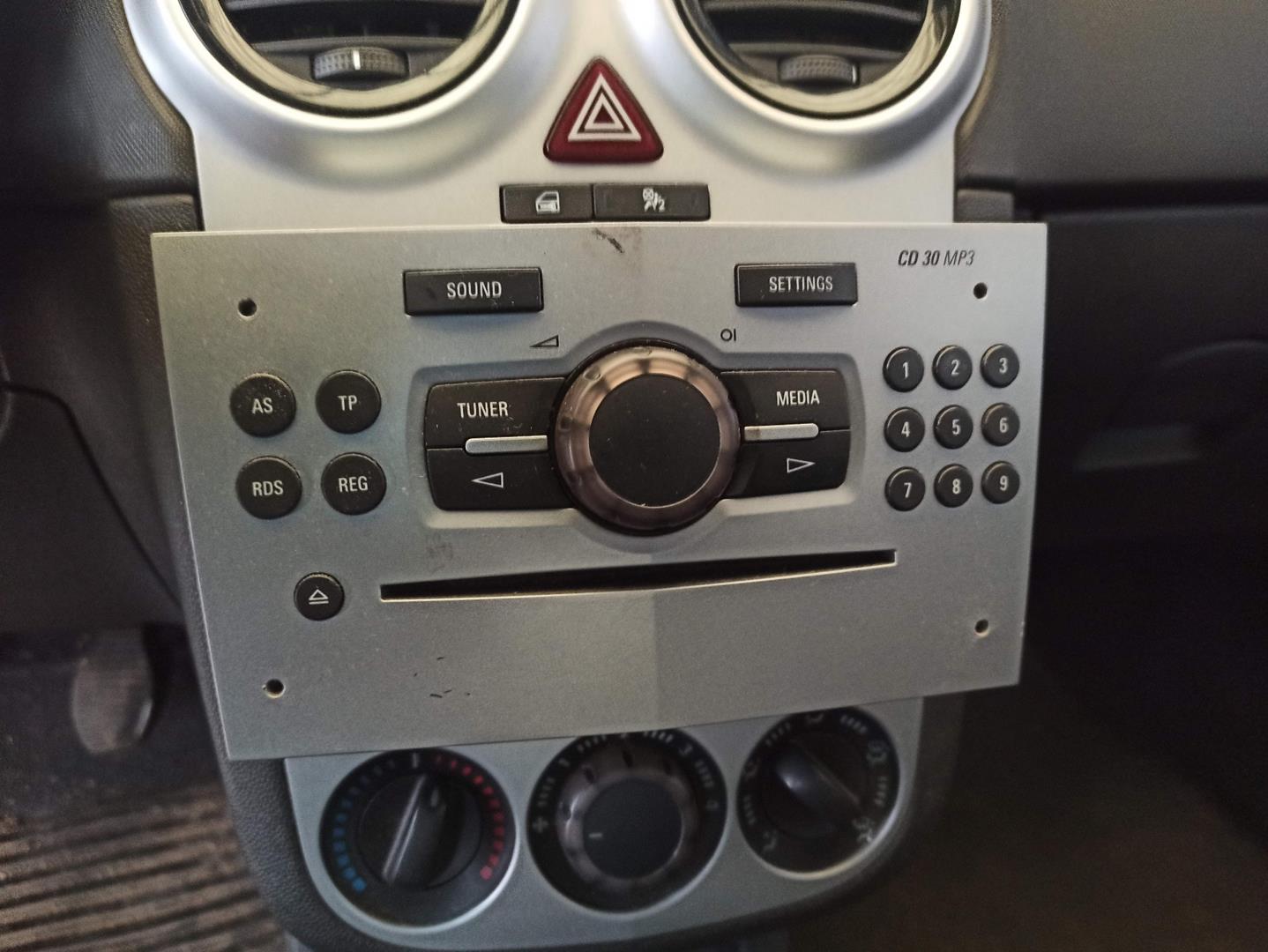 Autoradio OPEL CORSA D (S07) 1.3 CDTI (L08, L68) 13346037 | B-Parts
