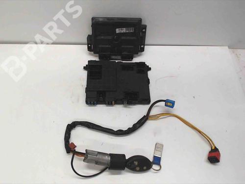 engine-control-unit-ecu-citroen-xsara-coupe-n0-19-d-9645872880-1998-1999-2000-2001-2002-2003-2004-2005-10721221 main image