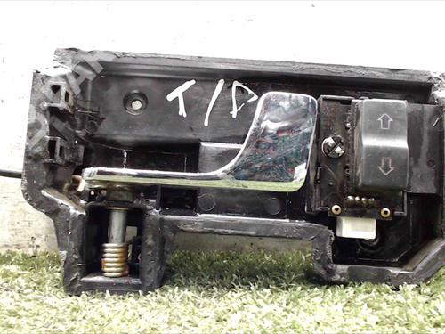 Used Rear left interior door handle Rear left interior door handle LAND ROVER RANGE ROVER II (P38A) 4.6 4x4 (218 hp) 10374055 10374055