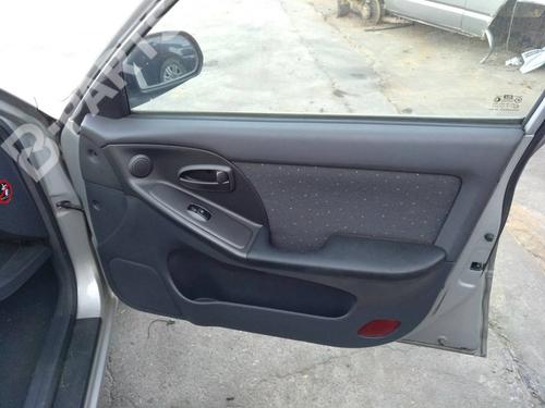 Used Right front door panel Right front door panel HYUNDAI ELANTRA III (XD) 2.0 CRDi (113 hp) 9069455 9069455