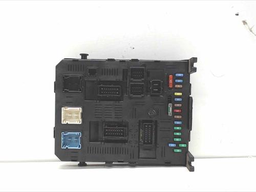 Used Fuse box Fuse box PEUGEOT 307 (3A/C) 1.6 HDi 110 (109 hp) 10719235 10719235