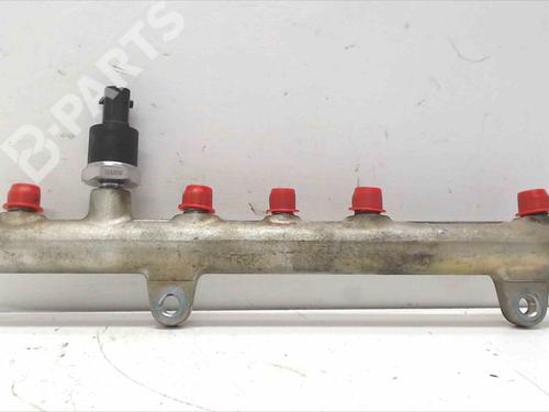 injection-rail-renault-laguna-ii-grandtour-kg01_-19-dci-kg0g-0445214015-2001-2002-2003-2004-2005-2006-2007-11130859 main image