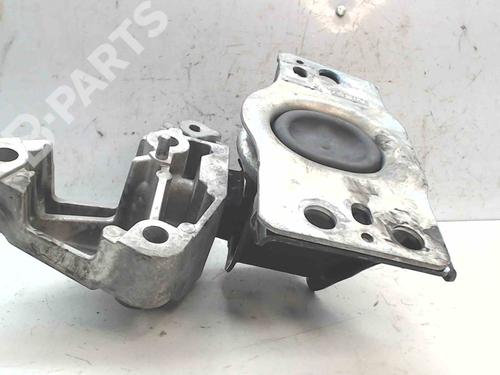 Used Engine mount Engine mount NISSAN PRIMERA Hatchback (P12) 1.9 dCi (120 hp) 9069792 9069792