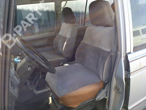 Used Left front seat Left front seat MITSUBISHI PAJERO I Canvas Top (L04_G) 2.3 TD (L043G, L048G) (84 hp) 11175623 11175623