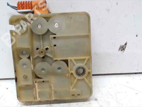fuse-box-bmw-3-e46-330-d-61138-376329-bmw-e46-diesel-6113-8-379329-1997-1998-1999-2000-2001-2002-2003-2004-2005-9063483 main image