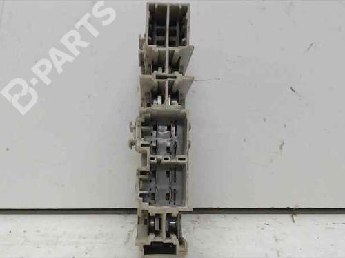 Fuse box TOYOTA HILUX VII Pickup (_N1_, _N2_, _N3_) 2.5 D-4D 4WD (KUN25) | BP9062876E1 