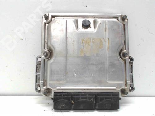 engine-control-unit-ecu-renault-laguna-ii-grandtour-kg01_-19-dci-kg0g-0281001934-2001-2002-2003-2004-2005-2006-2007-11130860 main image