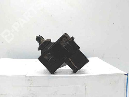 Used Right rear window switch Right rear window switch JEEP CHEROKEE (XJ) 2.5 TD 4x4 (116 hp) 9064228 9064228