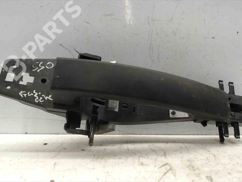 Used Front right exterior door handle Front right exterior door handle LAND ROVER FREELANDER 2 (L359) 2.2 TD4 4x4 (152 hp) 9067433 9067433