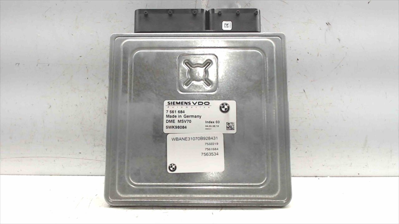Engine control unit (ECU) BMW 5 (E60) 523 i 9070427 | B-Parts 