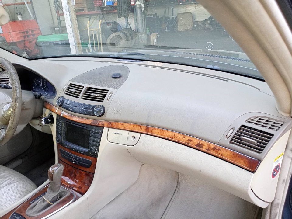 Handschuhfach MERCEDES-BENZ E-CLASS (W211) E 320 CDI 4-matic 
