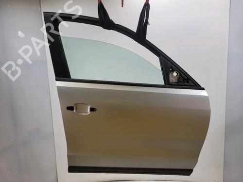 Dør højre fortil AUDI Q5 (8RB) 2.0 TFSI quattro (180 hp) 31963615