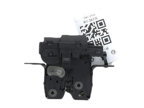 tailgate-lock-renault-clio-iii-br01-cr01-2005-2006-2007-2008-2009-2010-2011-2012-2013-2014-36853755 main image