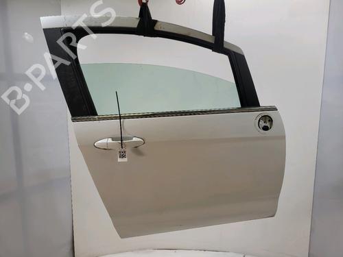 Used Right front door Right front door 37087218 37087218