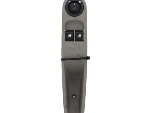 Used Left front window switch Left front window switch RENAULT ZOE (BFM_) ZOE (88 hp) 40618842 40618842