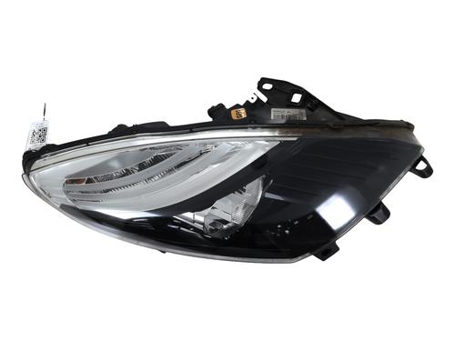 Right headlight RENAULT SCÉNIC III (JZ0/1_) 1.5 dCi | BP30653457C29