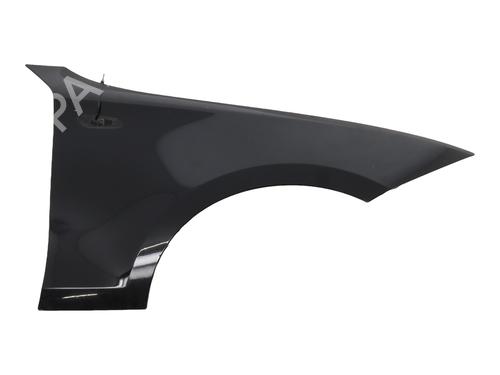 Used Right front fenders BMW 1 (E87) 118 d (122 hp) 31866439