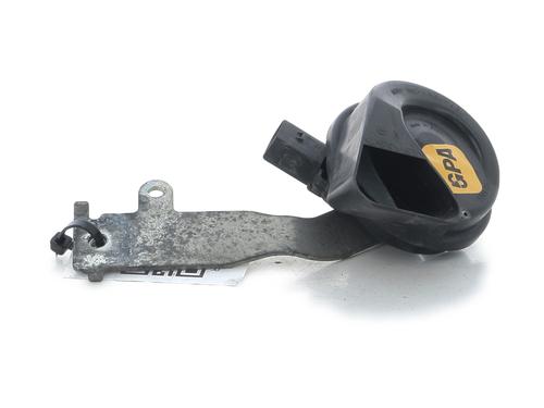 Used Horn AUDI A3 Sportback (8VA, 8VF) 2.0 TDI (150 hp) 31867058