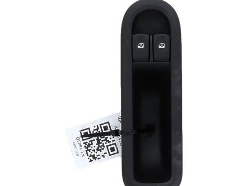 Used Left front window switch RENAULT TWINGO II (CN0_) [2007-2025]  28311146