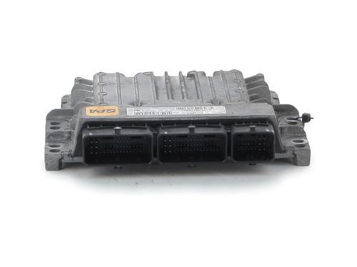 Used Engine control unit (ECU) RENAULT MEGANE III Hatchback (BZ0/1_, B3_) 1.5 dCi (106 hp) 30474401