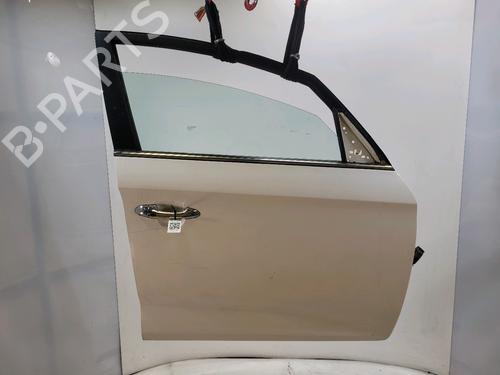 Used Right front door KIA CARENS IV 1.7 CRDi (136 hp) 30165839