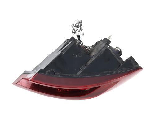 Used Right taillight RENAULT MEGANE IV Hatchback (B9A/M/N_) 1.5 Blue dCi 115 (B9A6) (116 hp) 29495849
