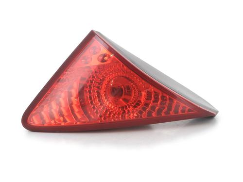 Heckleuchte links hinten für PEUGEOT 3008 I MPV (0U_) 1.6 HDi (109 hp) 31821263