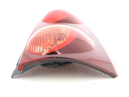 Used Right taillight PEUGEOT 107 (PM_, PN_) 1.0 (68 hp) 25300764