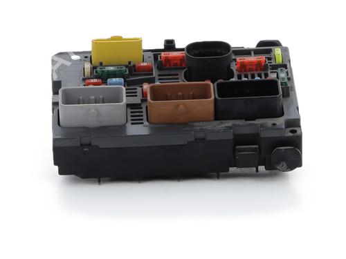 Used Fuse box Fuse box PEUGEOT PARTNER Box Body/MPV 1.6 HDi / BlueHDi 75 (75 hp) 40115167 40115167