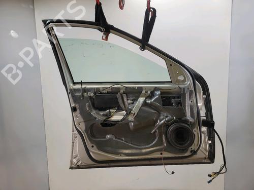 Left front door MERCEDES-BENZ C-CLASS (W203) C 220 CDI (203.008) | BP29874679C2