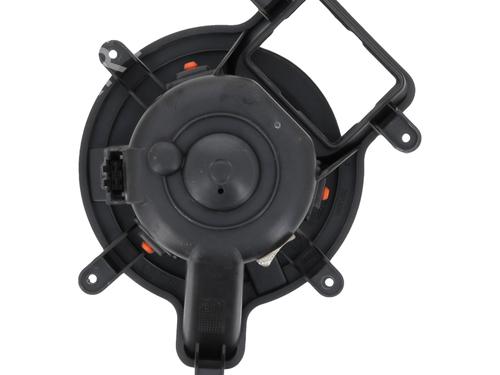 Used Heater blower motor PEUGEOT 5008 (0U_, 0E_) 1.6 HDi (112 hp) 30558473