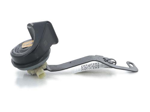 Used Horn PEUGEOT 208 I (CA_, CC_) 1.2 VTi 68 / PureTech 68 (68 hp) 32006988